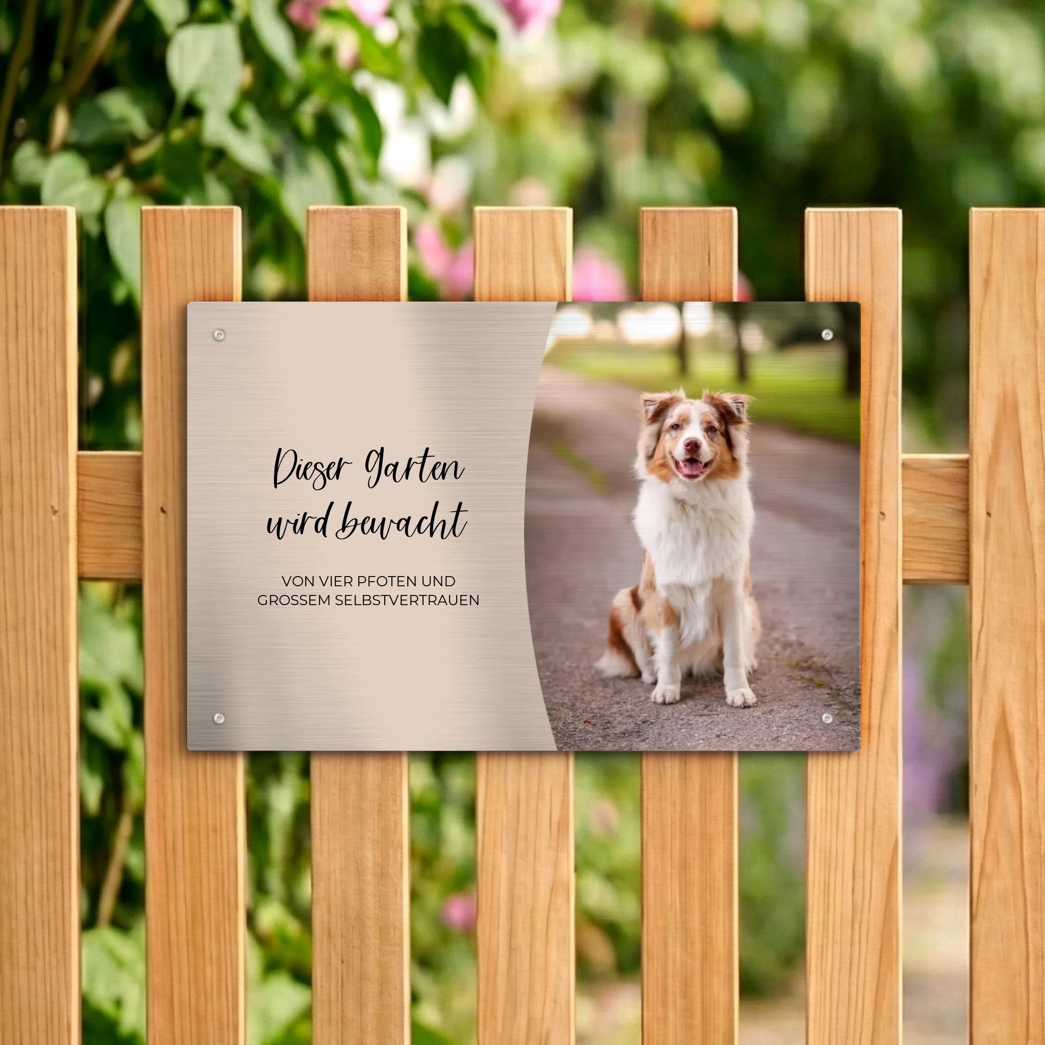 Tuerschild-rechteckig-quer-silber-MockUp